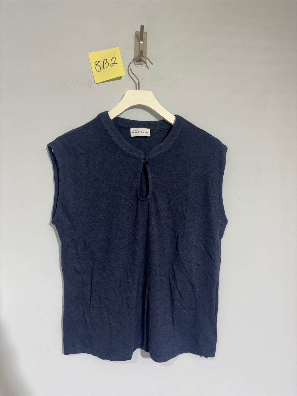 Hayes medium petite blouse NWT